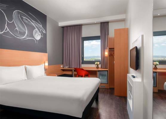 ibis Ankara Airport Hotel 1