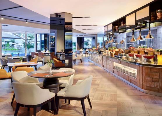 Grand Mercure Bali Seminyak 1