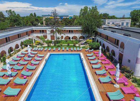 ibis Styles Venus 1