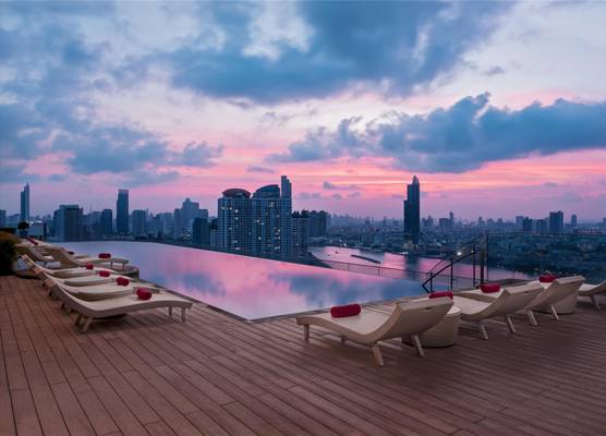 Avani Plus Riverside Bangkok Hotel 1