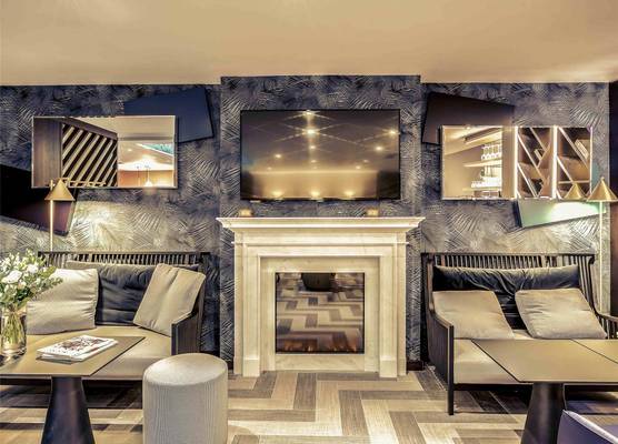 Mercure Paris Arc de Triomphe Etoile 1