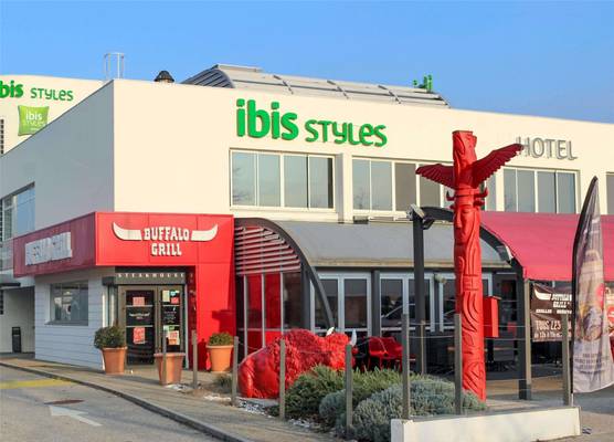 Ibis Styles Crolles Grenoble A41 1