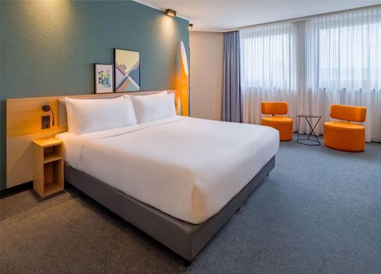 Spark by Hilton Wuppertal City Centre 1