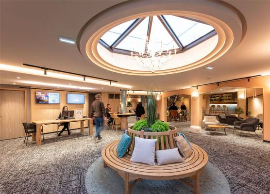 Novotel Macon Nord - Porte de Bourgogne 1