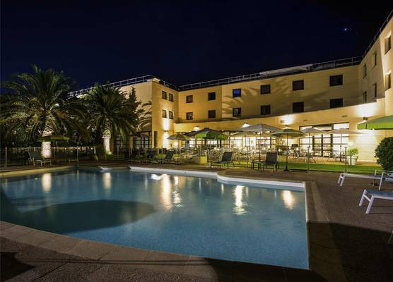 Mercure Cannes Mandelieu 1