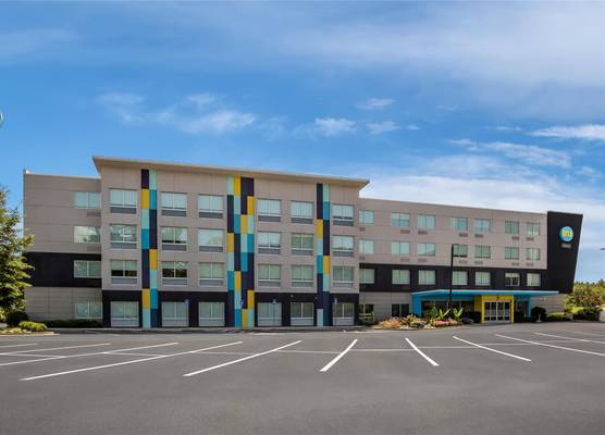 Tru By Hilton McDonough 1