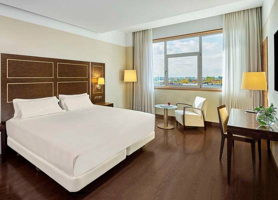 NH Gran Hotel Casino de Extremadura 1