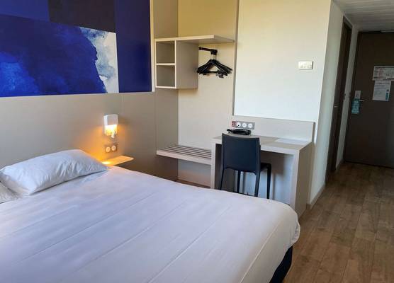 Kyriad Direct - Bourg les Valence 1