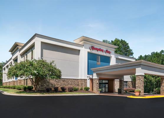 Hampton Inn Cartersville 1