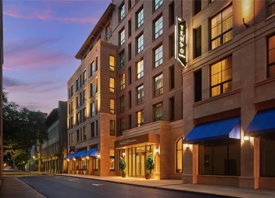 Tempo By Hilton Savannah Historic District 1