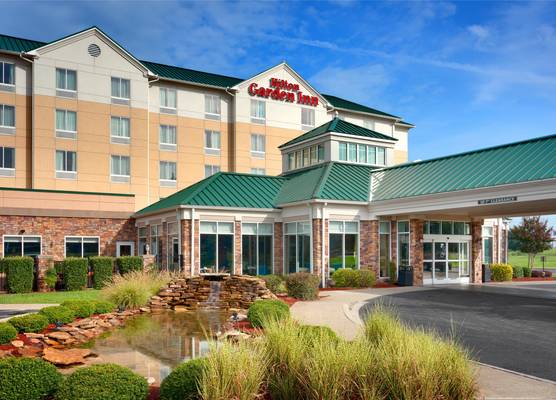 Hilton Garden Inn Clarksville 1