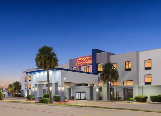 Hampton Inn & Suites Port Arthur 1
