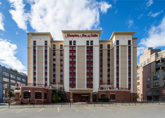 Hampton Inn & Suites Albany-Downtown 1
