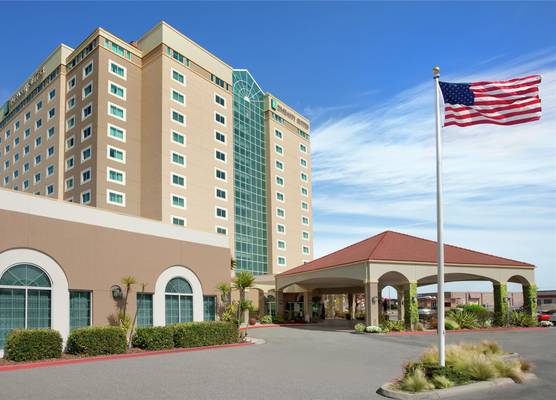 Embassy Suites by Hilton Monterey Bay Seaside 1