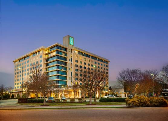 Embassy Suites by Hilton Hampton Convention Center 1