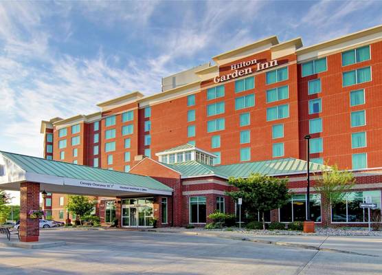 Hilton Garden Inn Ottawa Airport 1