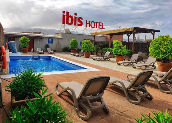 Ibis Granada 1