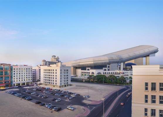 Hilton Garden Inn Dubai, Mall Avenue 1