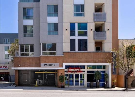 Hampton Inn & Suites Los Angeles - Glendale 1