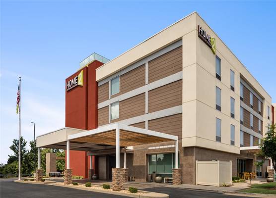 Home2 Suites by Hilton Bowling Green 1