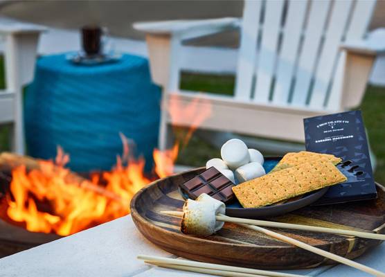 Faro Blanco Resort Marathon Florida Keys, Curio by Hilton 1