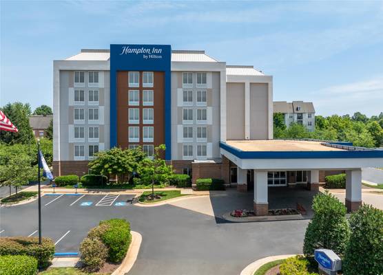 Hampton Inn Dulles/Cascades 1