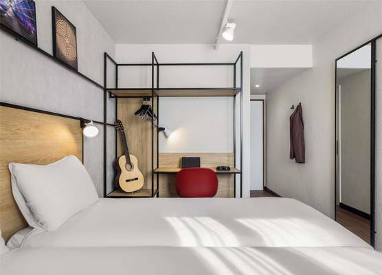 ibis Chartres Ouest Luce 1