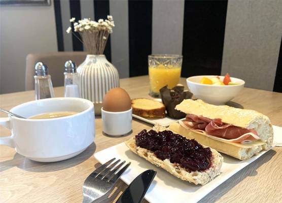 ibis Styles Rouen Nord-Barentin 1