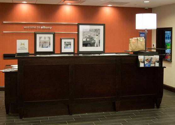 Hampton Inn & Suites Albany at Albany Mall 1