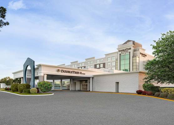 DoubleTree by Hilton Norfolk Airport, VA 1