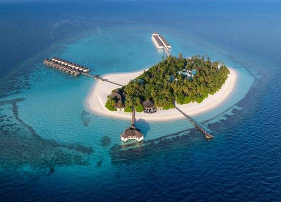 Angaga Island Resort and Spa 1