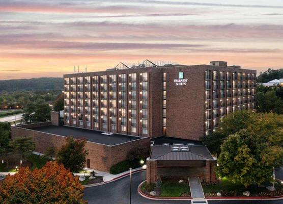Embassy Suites by Hilton Baltimore Hunt Valley 1