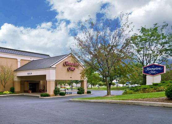 Hampton Inn Wooster 1