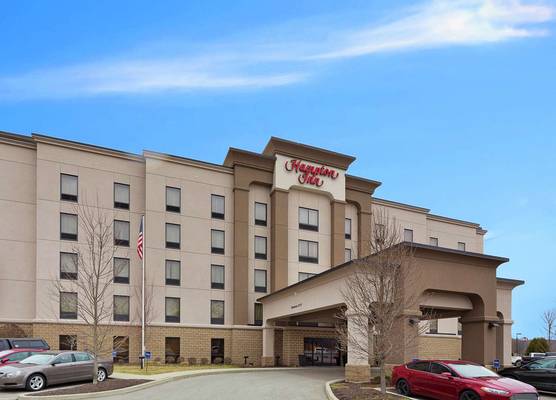 Hampton Inn Waynesburg, PA 1