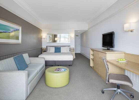 Crowne Plaza TERRIGAL PACIFIC by IHG 1