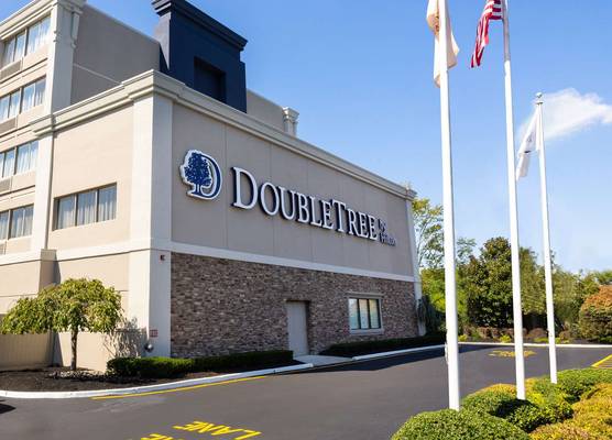 DoubleTree by Hilton Tinton Falls - Eatontown 1