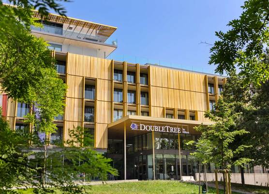 Doubletree by Hilton Vienna Schonbrunn 1