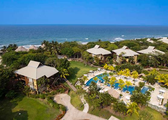 Indura Beach & Golf Resort Curio Collection By Hilton 1
