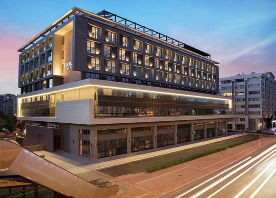 Doubletree By Hilton Antalya City Centre 1