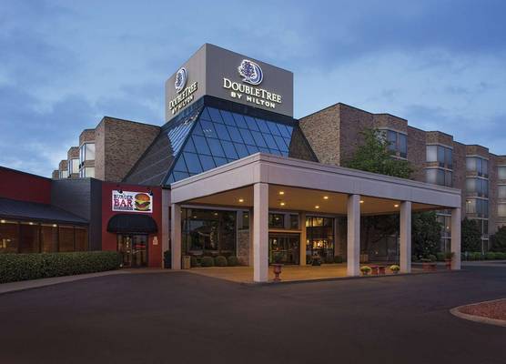 DoubleTree by Hilton Murfreesboro 1