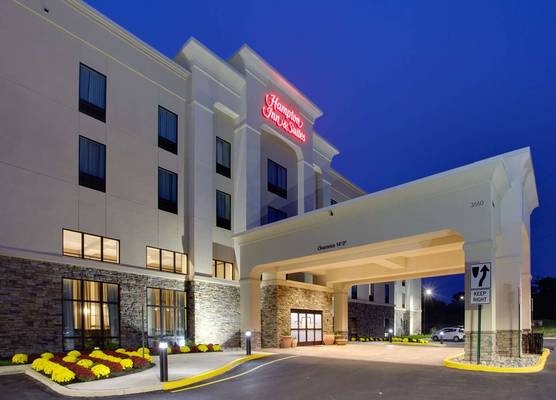 Hampton Inn & Suites Philadelphia/Bensalem 1