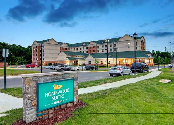 Homewood Suites by Hilton Woodbridge 1