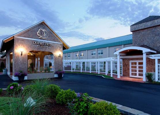 DoubleTree by Hilton Cape Cod - Hyannis 1