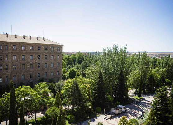 Ibis Salamanca 1