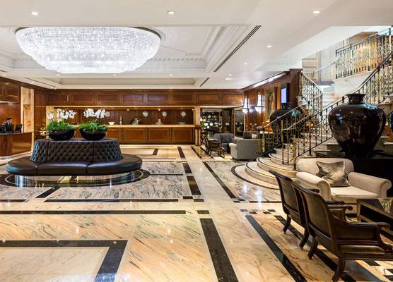 Radisson Blu Hotel, London Heathrow 1