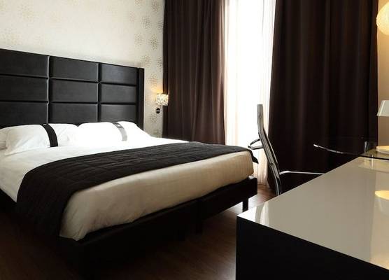 Holiday Inn GENOA CITY by IHG 1