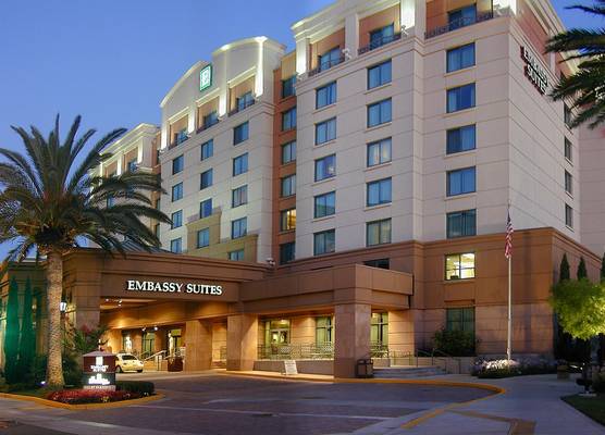 Embassy Suites by Hilton Sacramento Riverfront Promenade 1