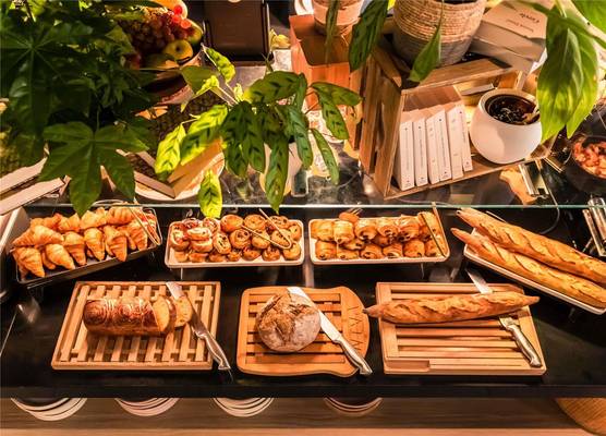 Mercure Paris Alesia 1