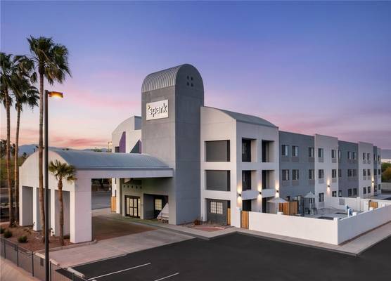 Spark By Hilton Tucson Airport 1
