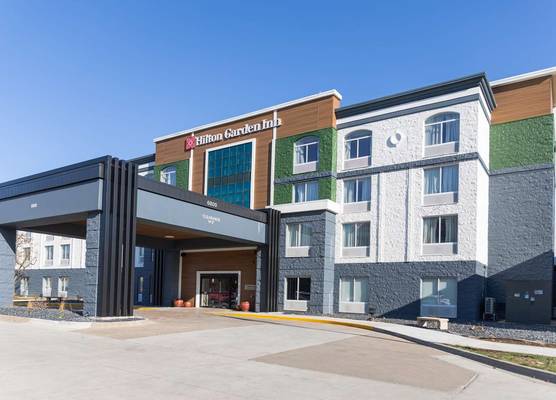 Hilton Garden Inn Des Moines Airport 1